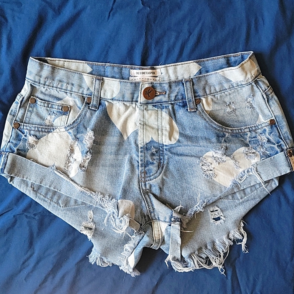 One Teaspoon Bandits Shorts Size 28